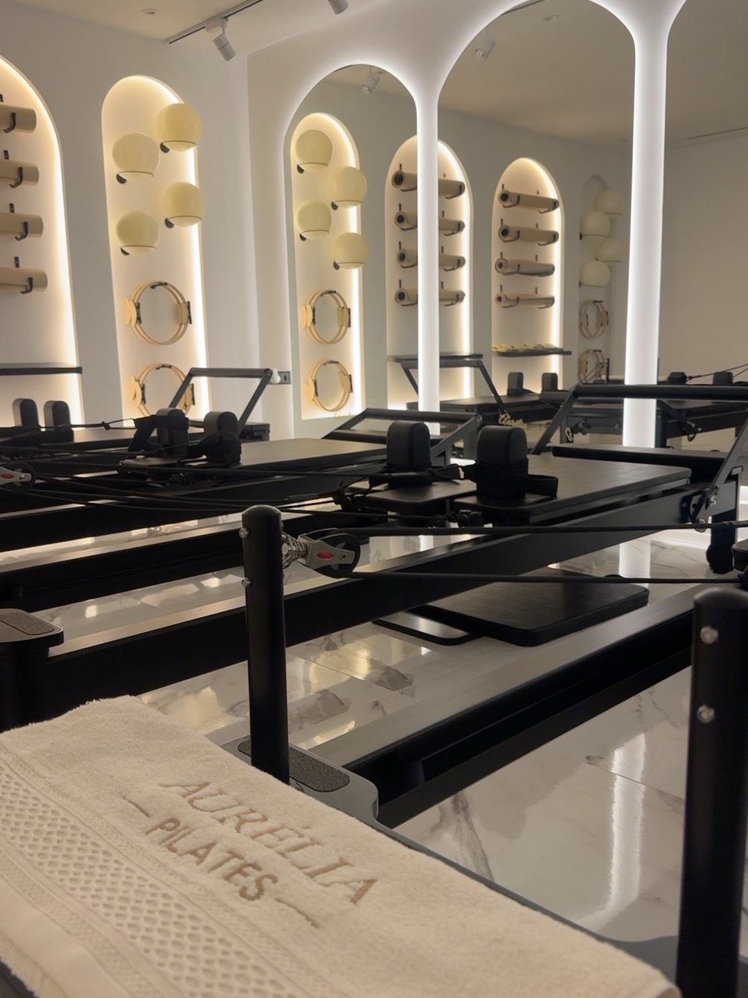 Aurélia Pilates — Reformer studio, Nador